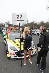 grid girls snetterton circuit